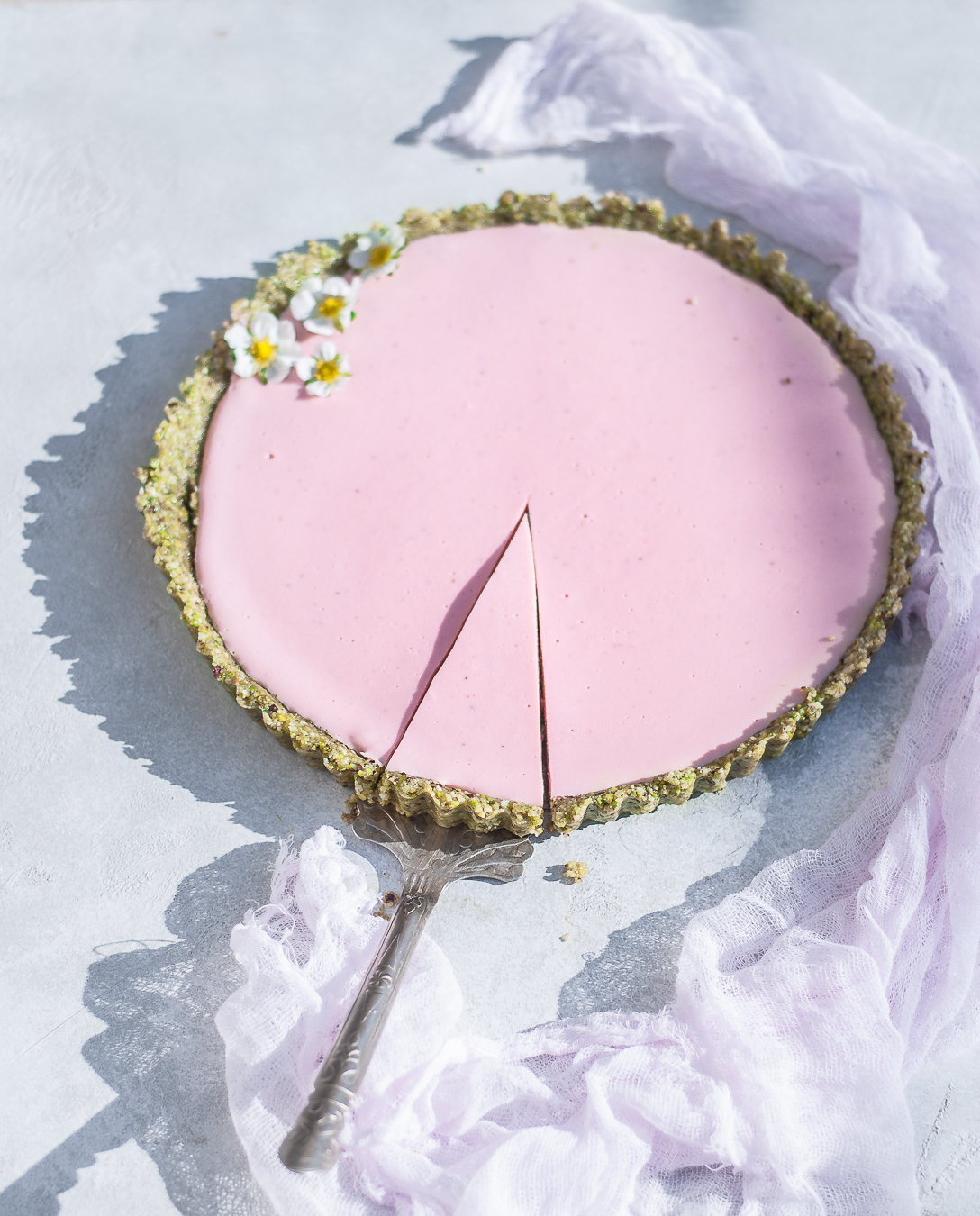 tarta fraoulas me fistiki