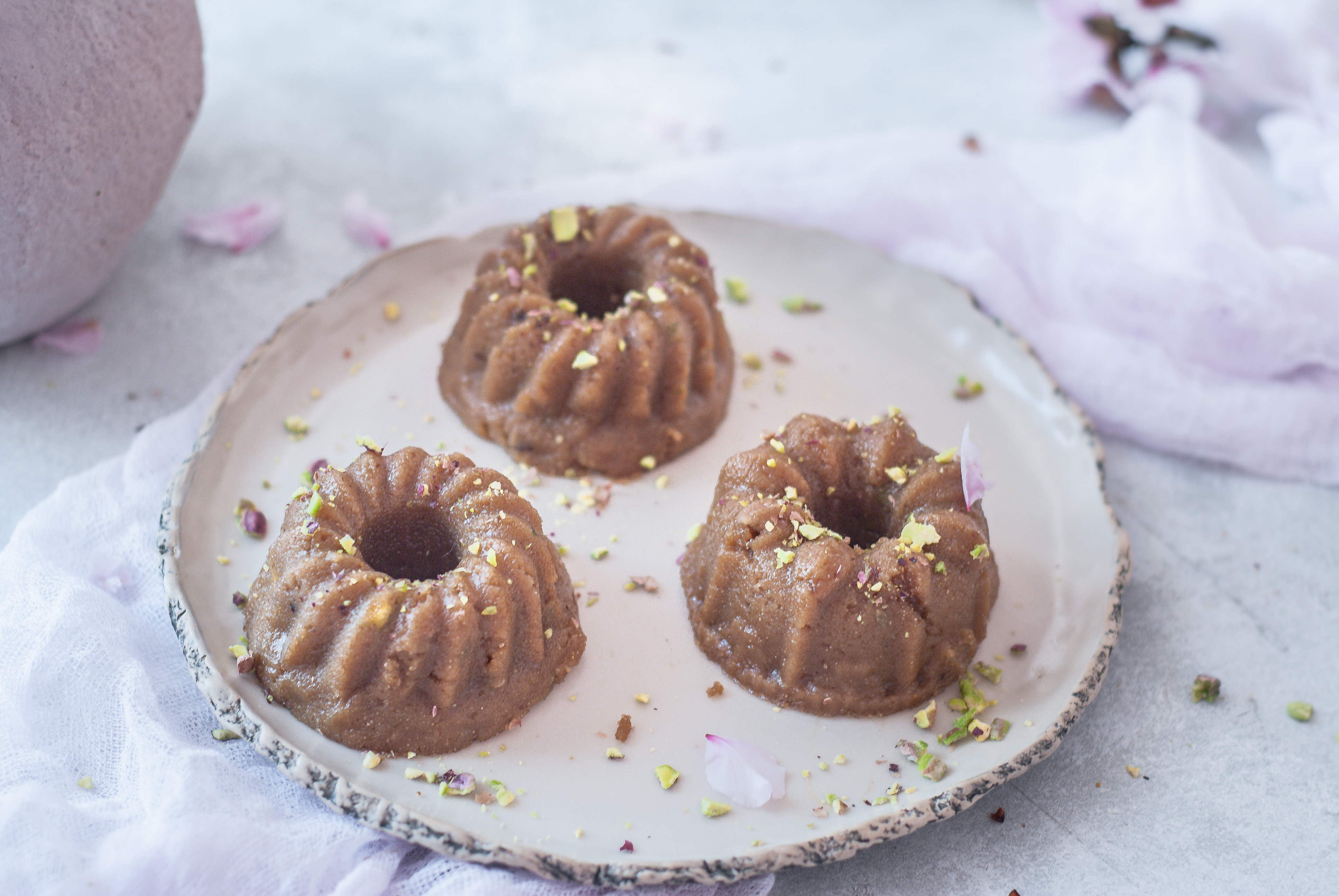xalvas simigdalenios me tahini